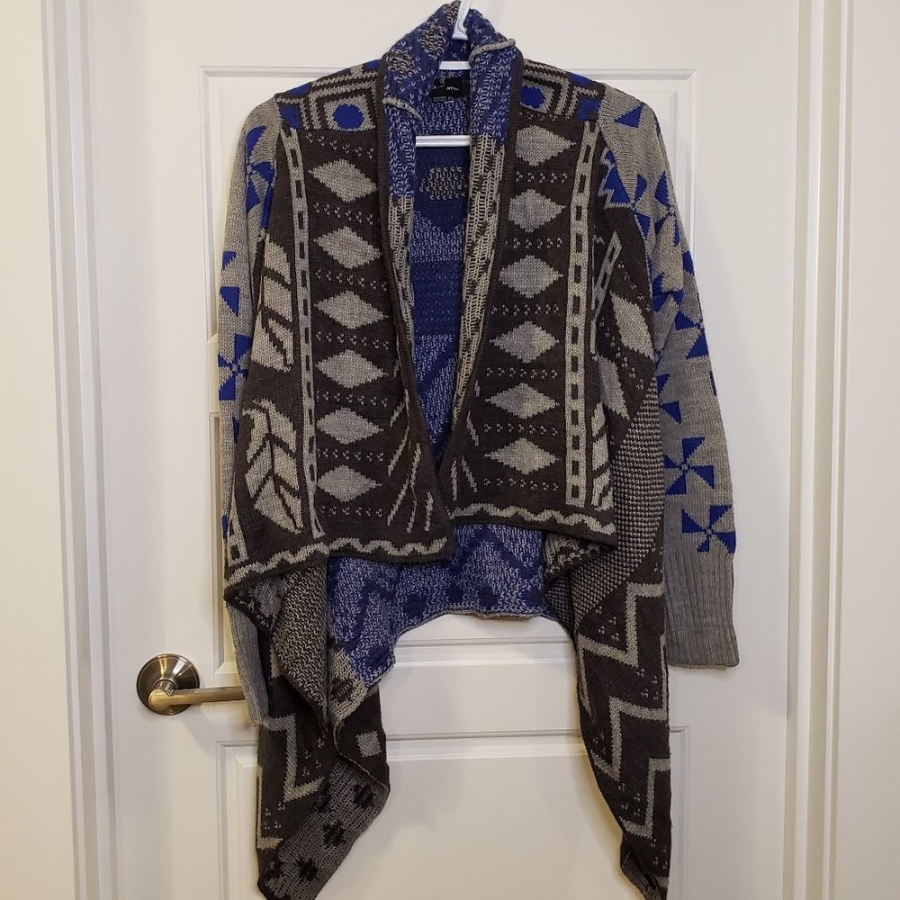 Seductions Women's Knitted Grey Blue Aztec Hankerchief Sweater Coat-Size: XS/S